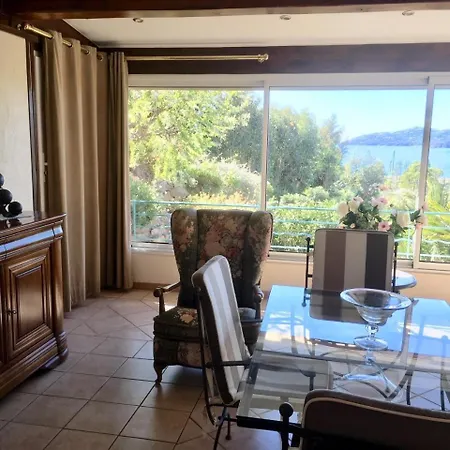 Appartement Apt Thalassa,vue Mer, Proche Ville,au Calme Le Lavandou